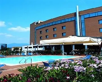 Accademia 5* Пиза