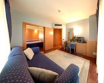 Отель Accademia 5*